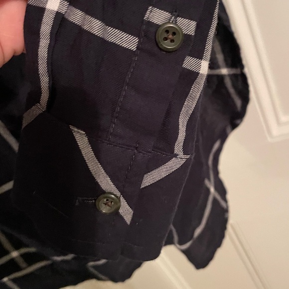 Athleta button down/pullover - LP - Picture 4 of 5